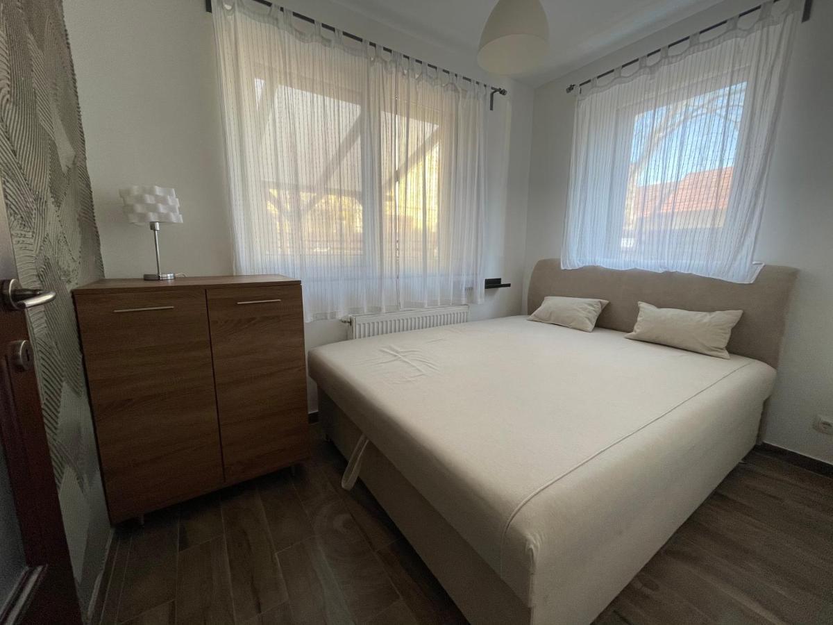 Smeraldo Villa Siofok Luaran gambar